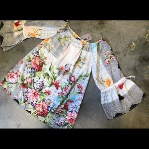 Avani del Amour boho pheasant style print top